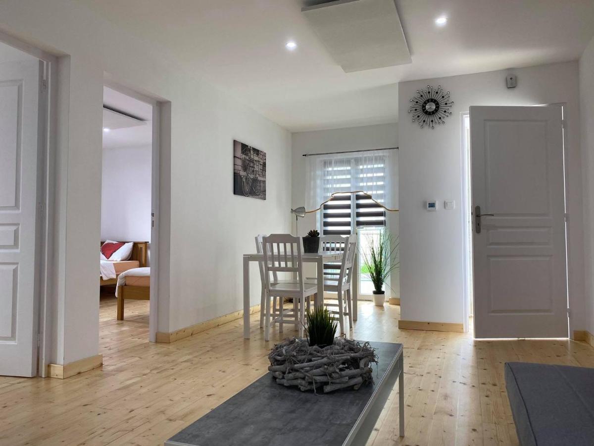 Apartmán Provence Doksy  Exterior foto